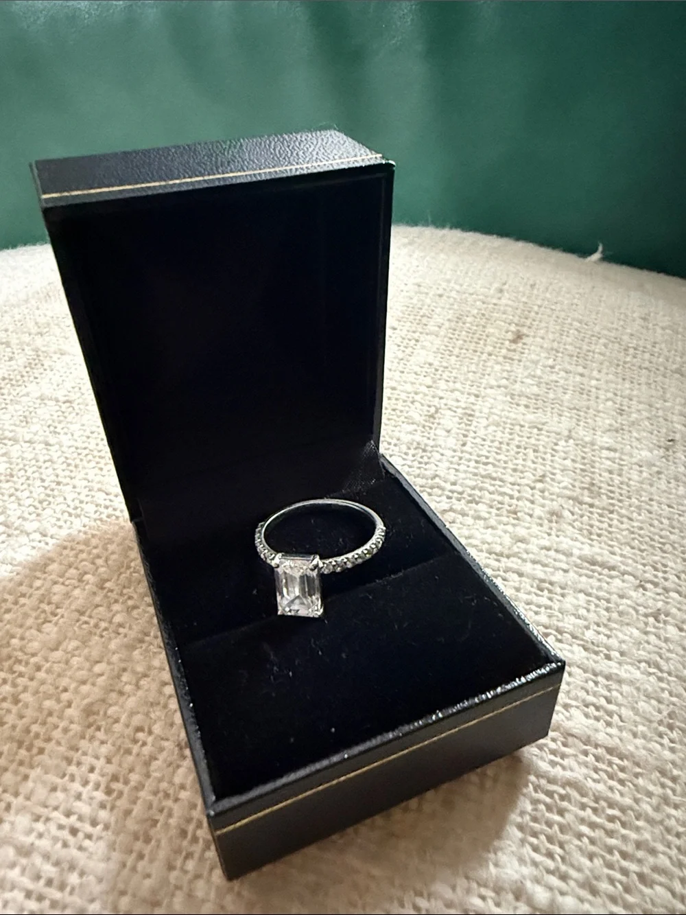 N/A carat emerald